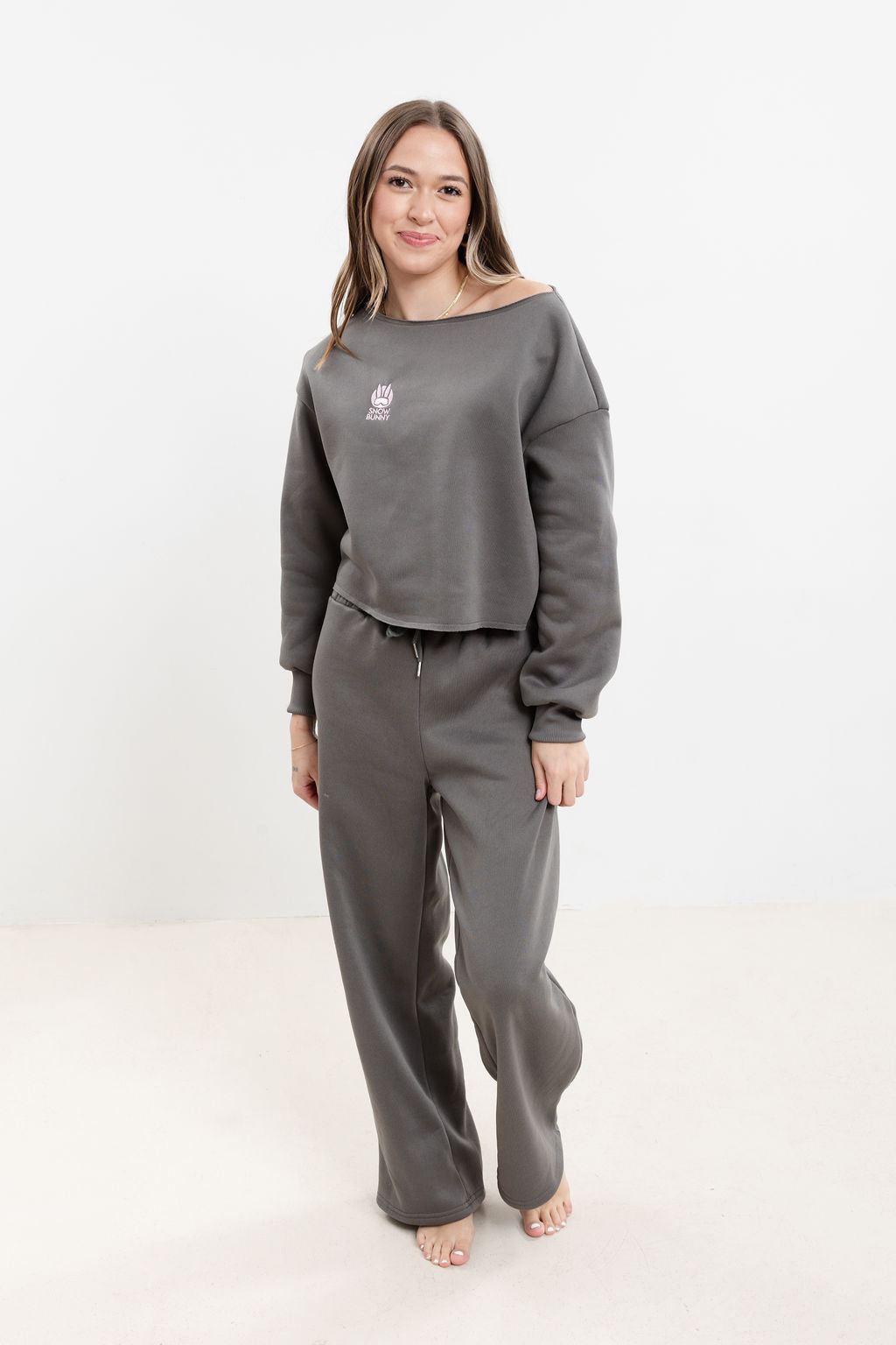 Sugarloaf Sweatpants Set – SNOW BUNNY