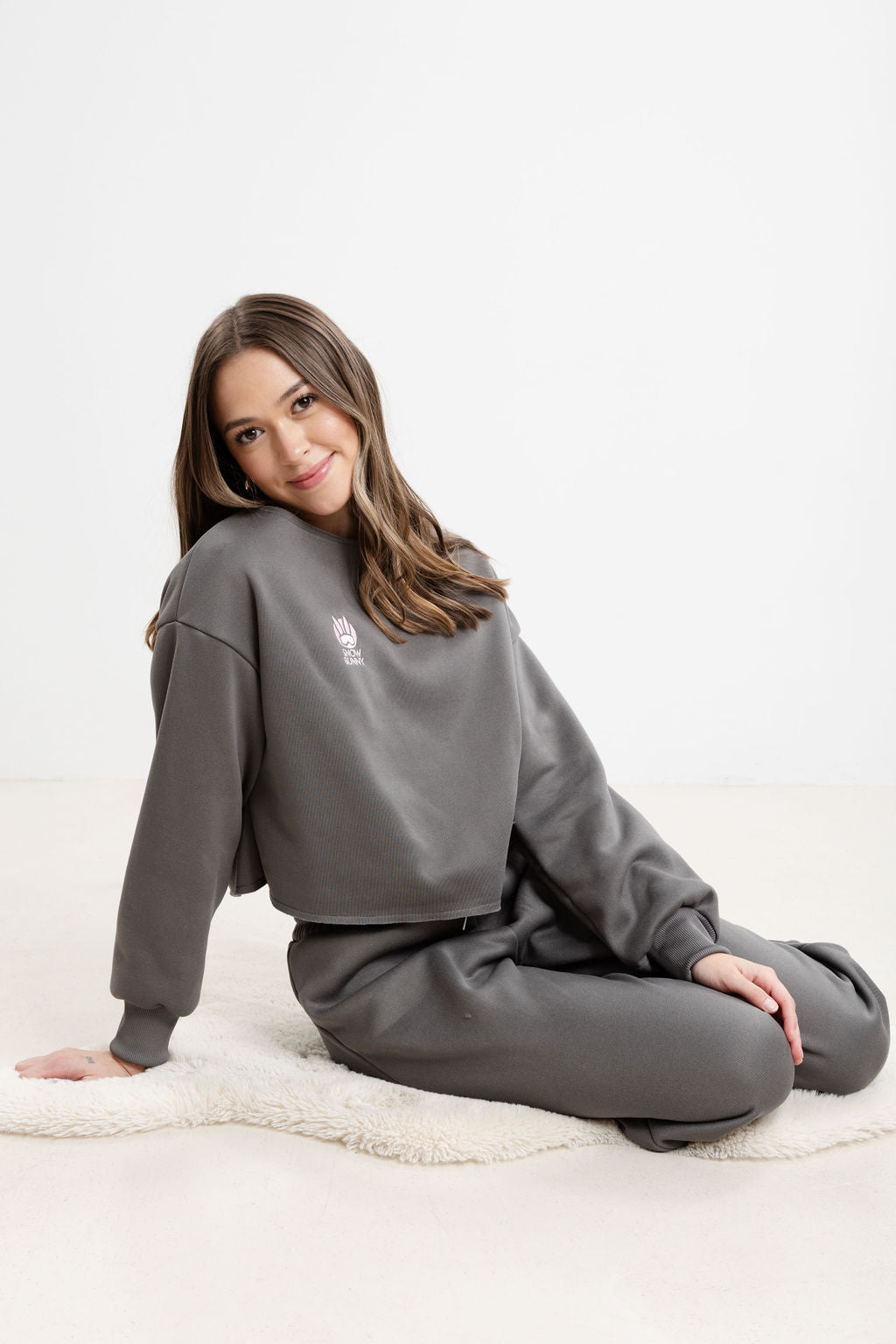 Sugarloaf Sweatpants Set – SNOW BUNNY