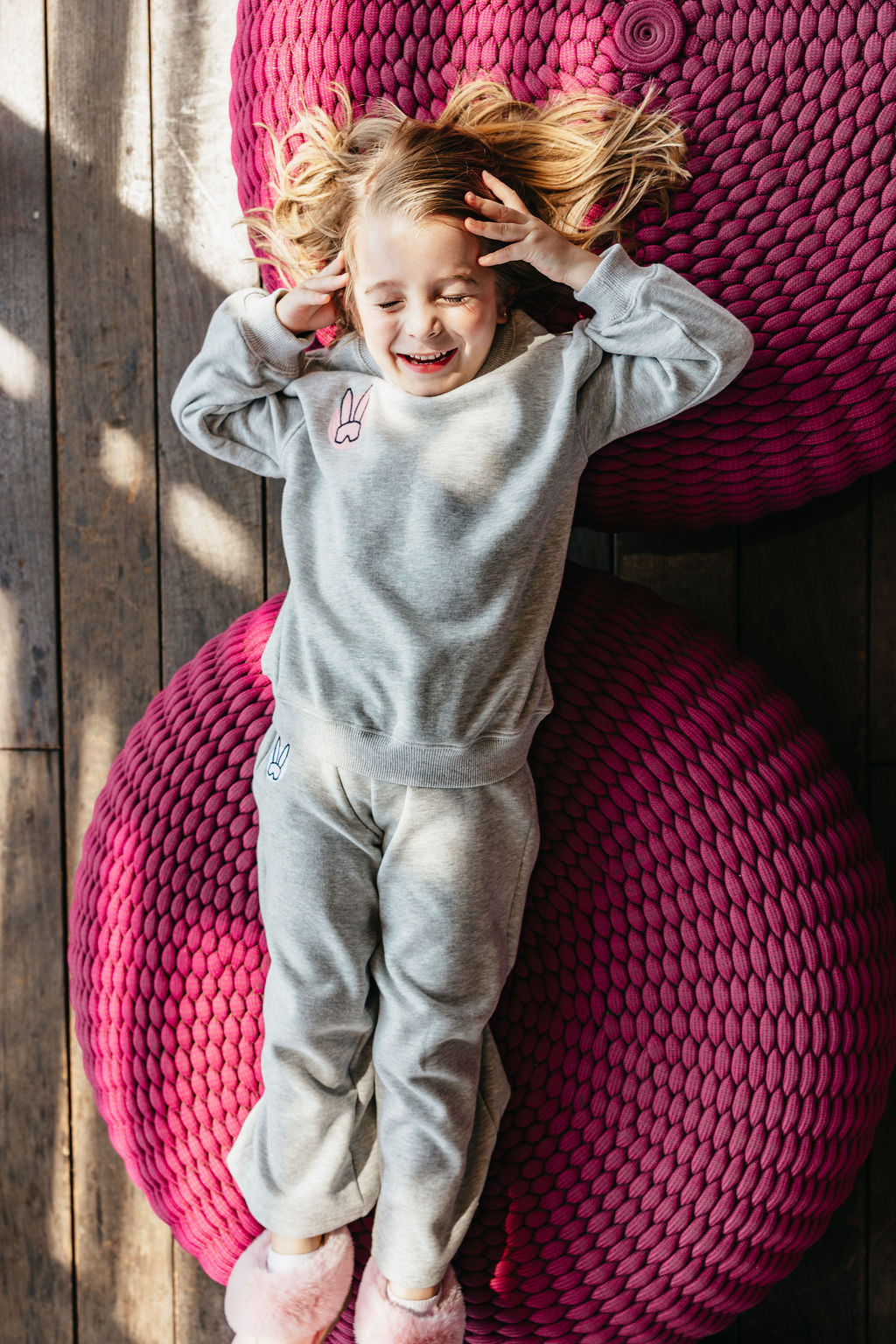 VAIL Kids Sweatshirt with Velvet Embroidery