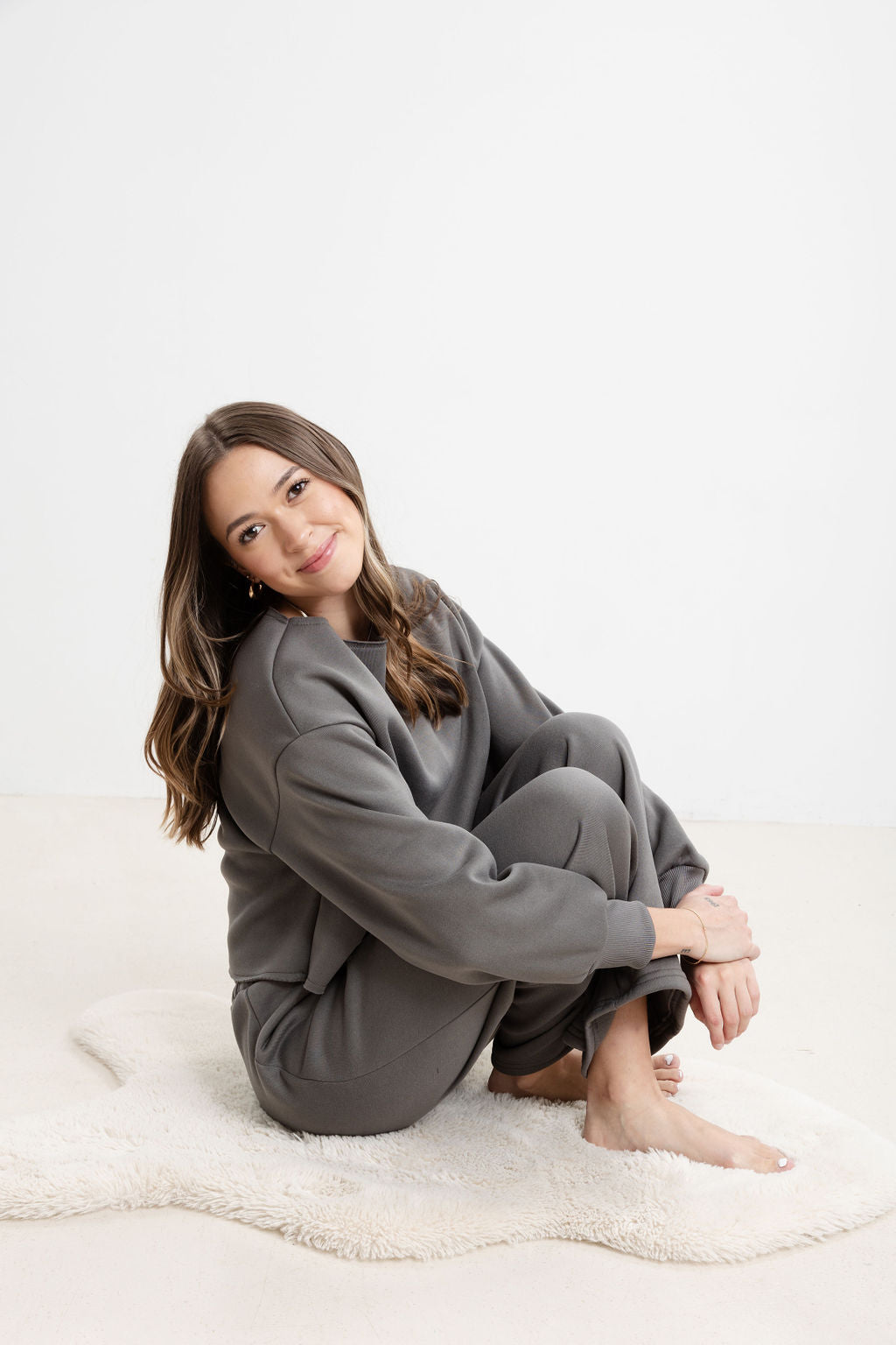 Sugarloaf Sweatpants Set – SNOW BUNNY