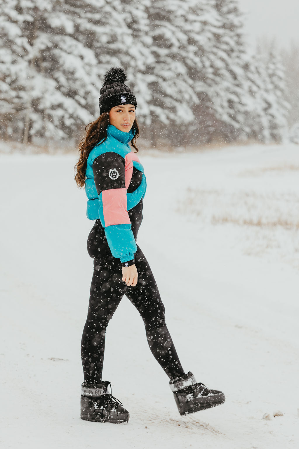 Retro Waveform Insolated Jacket