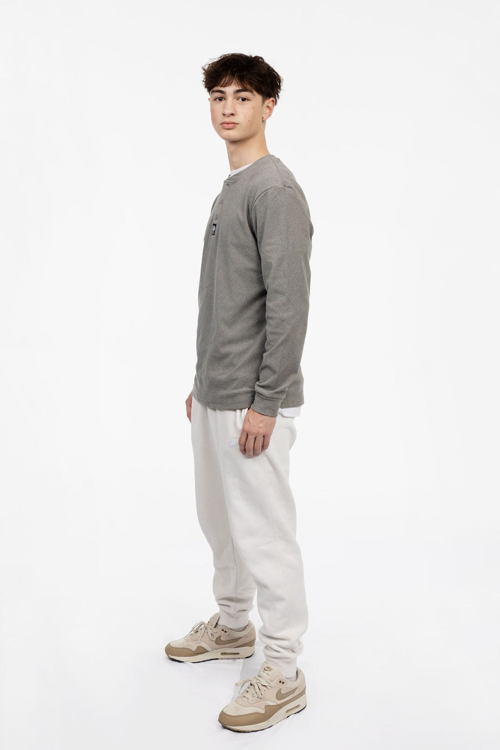 Eaton Mtn Soft Henley