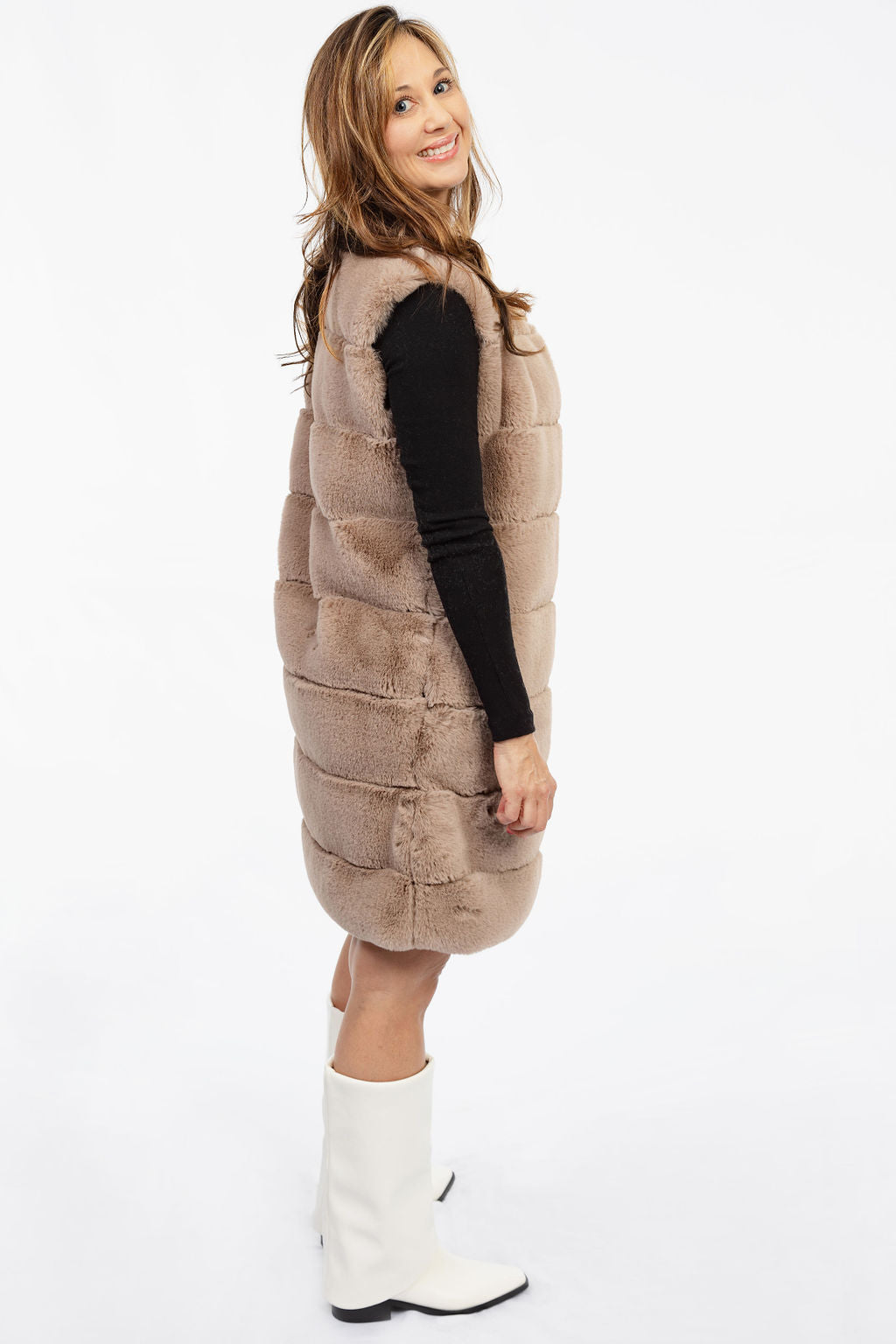 Cervinia Faux Fur Sleeveless Coat